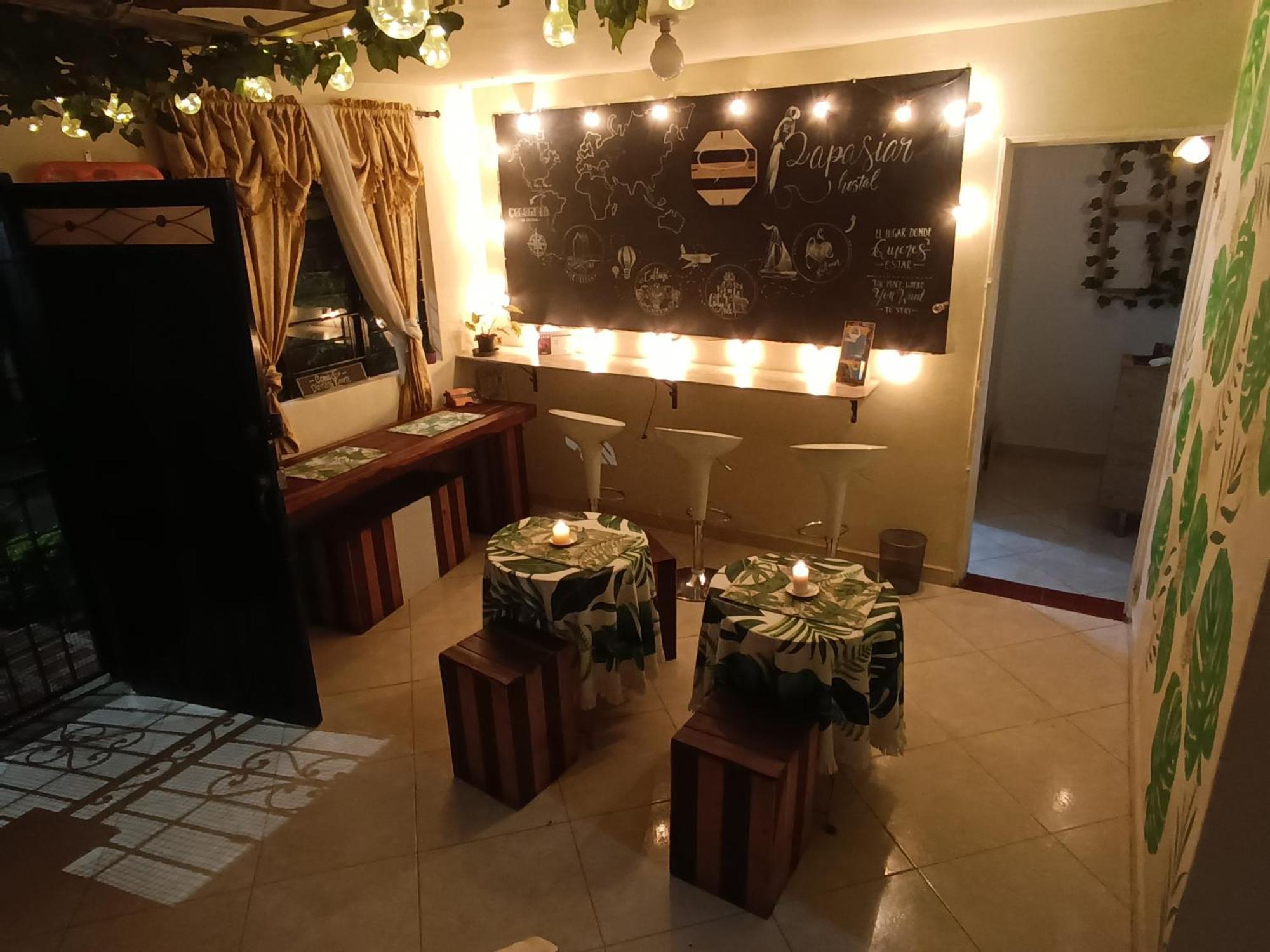 Pa Pasiar Hostal メデジン エクステリア 写真